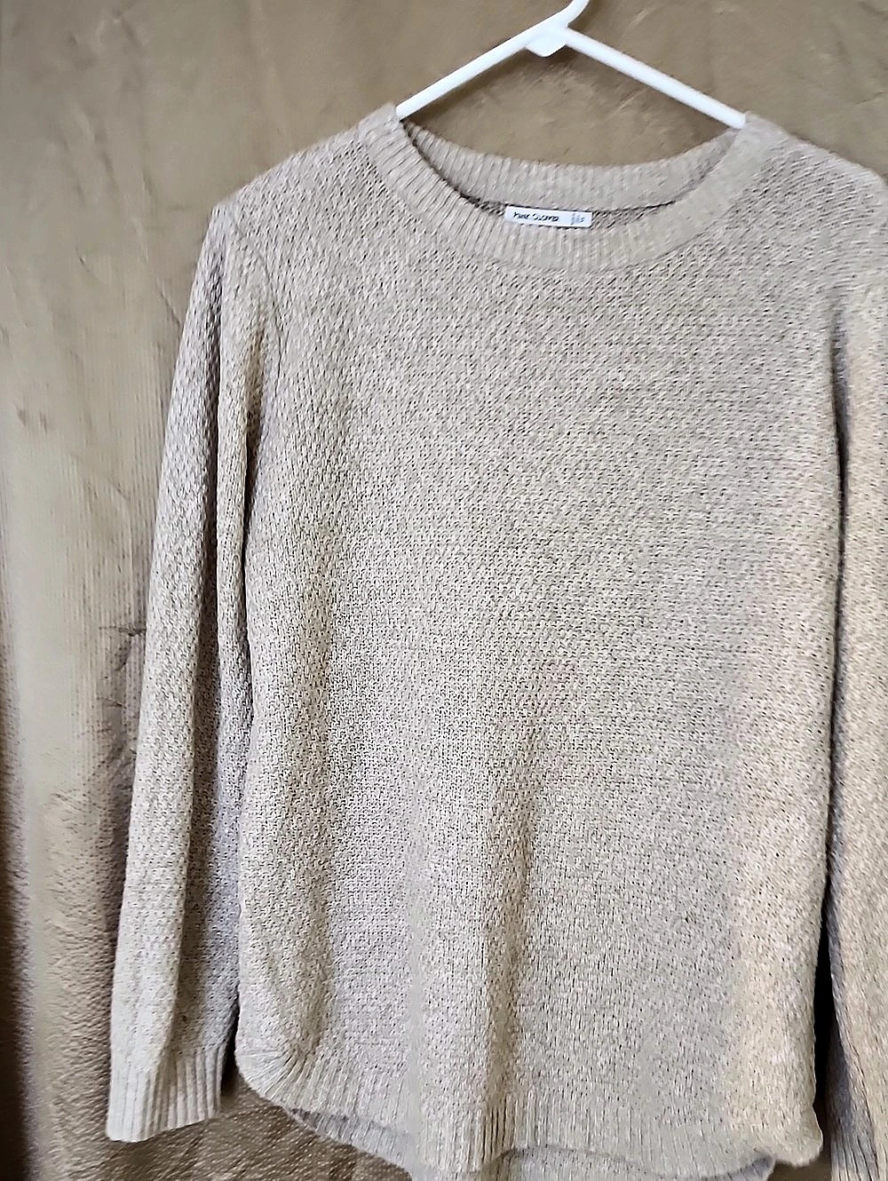 Beige "Pink Clover" Knit Crewneck Sweater XL